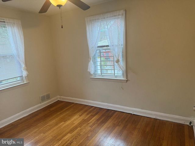 3735 SYLVAN DR, Baltimore, MD 21207