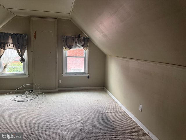 3735 SYLVAN DR, Baltimore, MD 21207