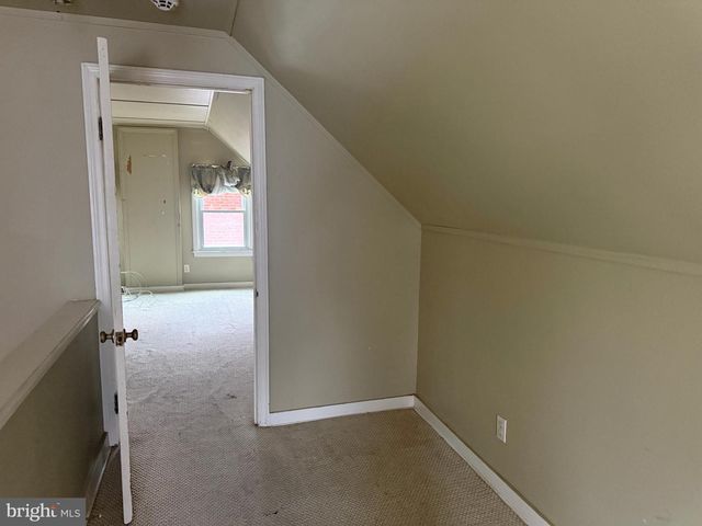 3735 SYLVAN DR, Baltimore, MD 21207