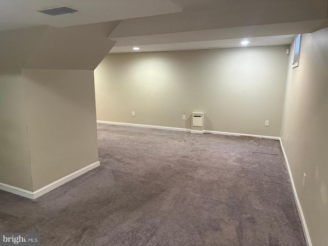 3735 SYLVAN DR, Baltimore, MD 21207