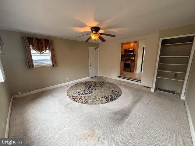 3735 SYLVAN DR, Baltimore, MD 21207