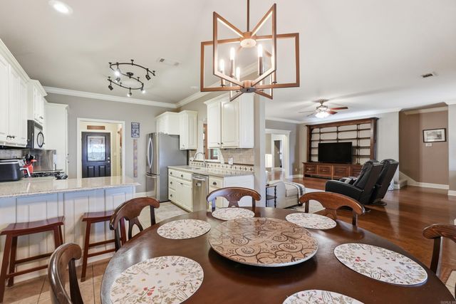 5217 Murifield Drive, Benton, AR 72019