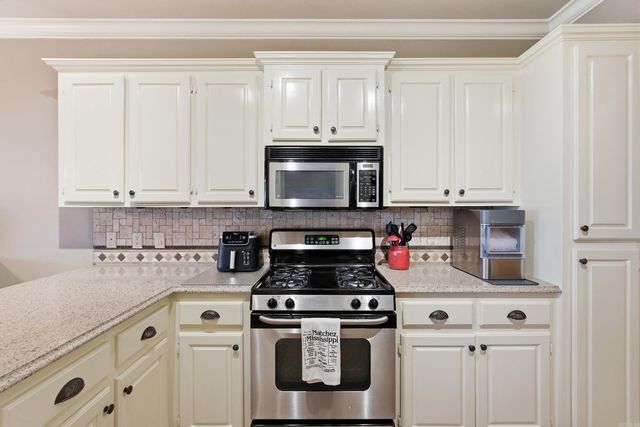 5217 Murifield Drive, Benton, AR 72019