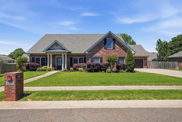 5217 Murifield Drive, Benton, AR 72019