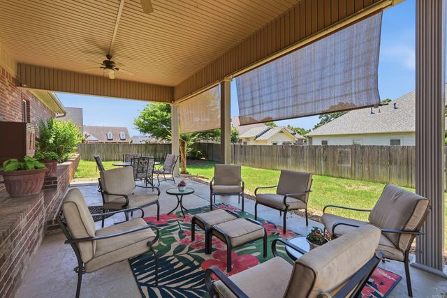 5217 Murifield Drive, Benton, AR 72019