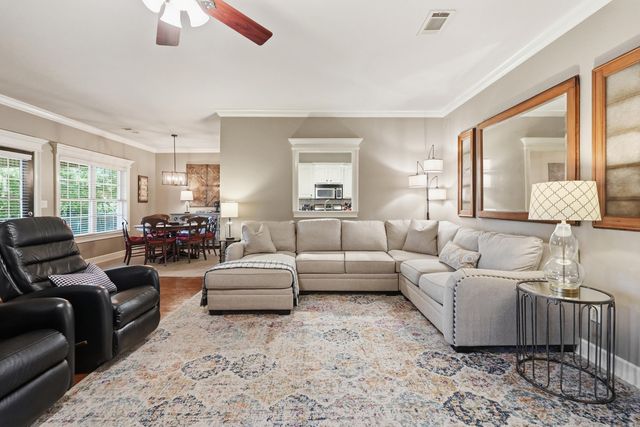 5217 Murifield Drive, Benton, AR 72019