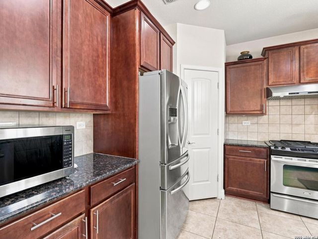 1427 NICHOLAS MNR, San Antonio, TX 78258