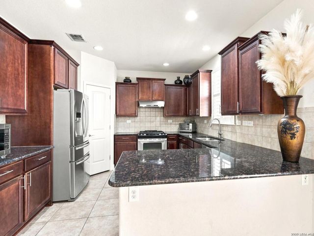 1427 NICHOLAS MNR, San Antonio, TX 78258