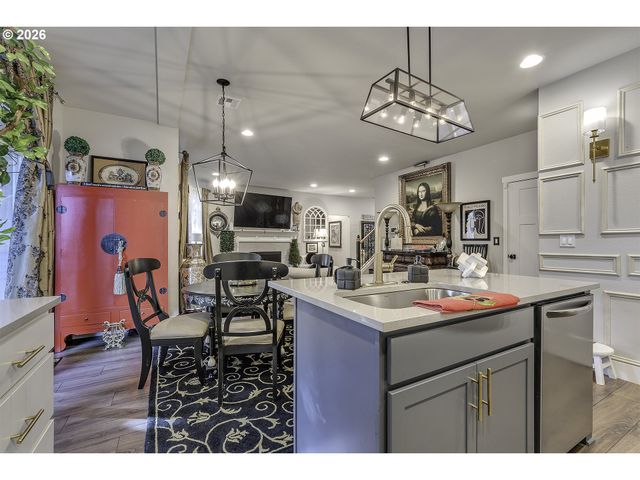 22430 Sw FOREST CREEK Way, Sherwood, OR 97140