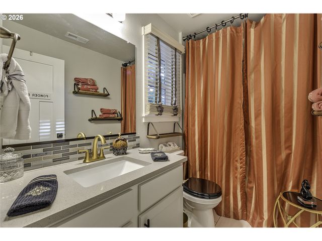 22430 Sw FOREST CREEK Way, Sherwood, OR 97140