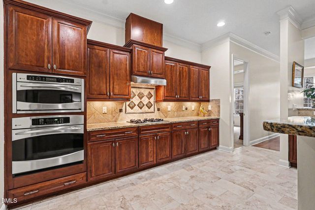 124 Briarfield Drive, Apex, NC 27502