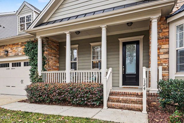 124 Briarfield Drive, Apex, NC 27502