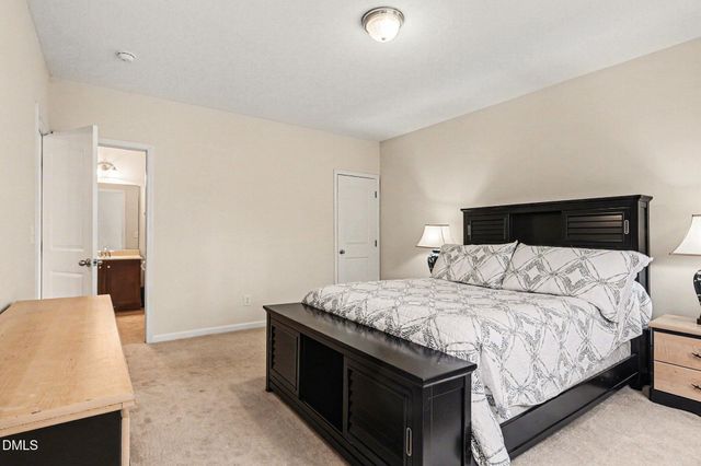 124 Briarfield Drive, Apex, NC 27502