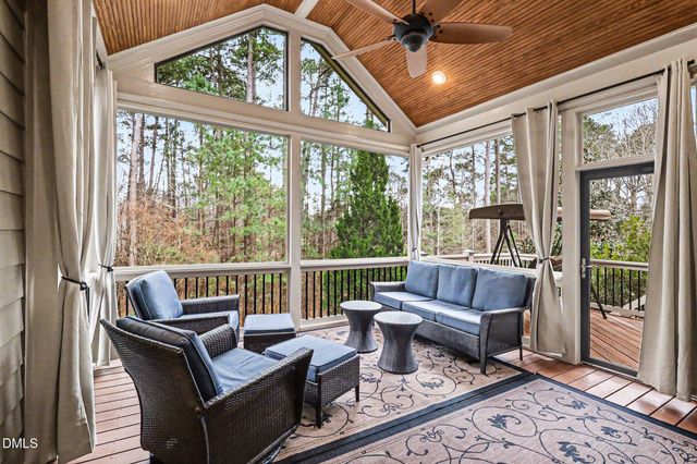 124 Briarfield Drive, Apex, NC 27502