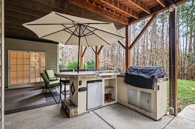 124 Briarfield Drive, Apex, NC 27502