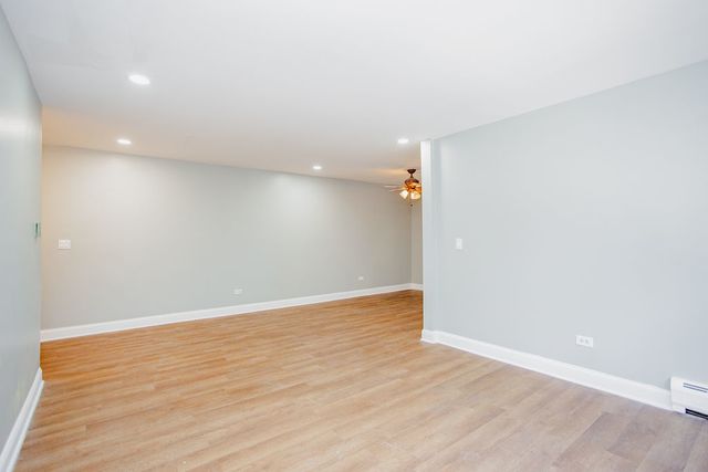 500 Washington Boulevard 206, Oak Park, IL 60302