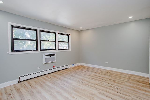 500 Washington Boulevard 206, Oak Park, IL 60302