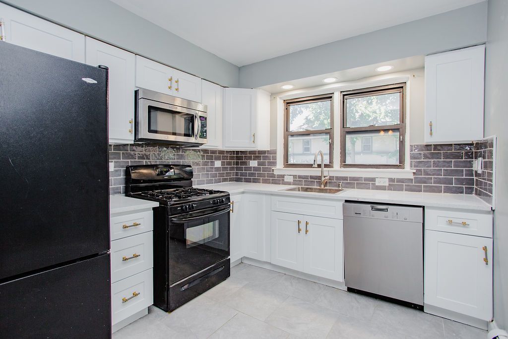 500 Washington Boulevard 206, Oak Park, IL 60302 — photo 2