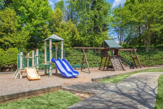 2335 Winthrope Way Drive, Alpharetta, GA 30009