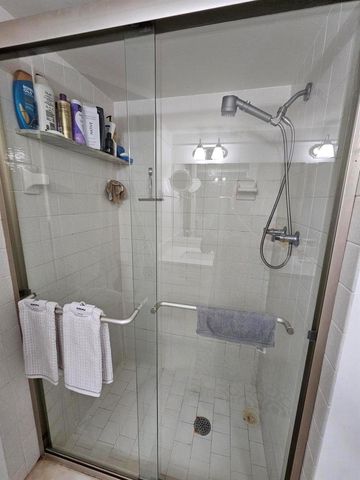 2617 N 40th Avenue, Hollywood, FL 33021