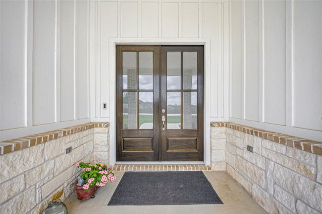 9711 Neon Moon Drive, Needville, TX 77461