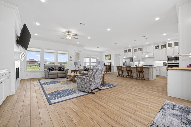 9711 Neon Moon Drive, Needville, TX 77461