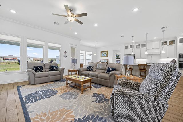 9711 Neon Moon Drive, Needville, TX 77461