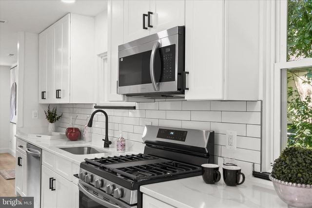 402 ELM AVE, Takoma Park, MD 20912