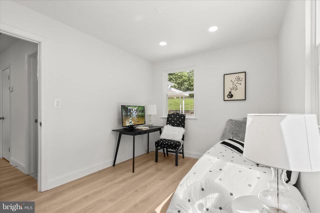 402 ELM AVE, Takoma Park, MD 20912
