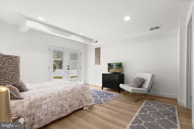 402 ELM AVE, Takoma Park, MD 20912