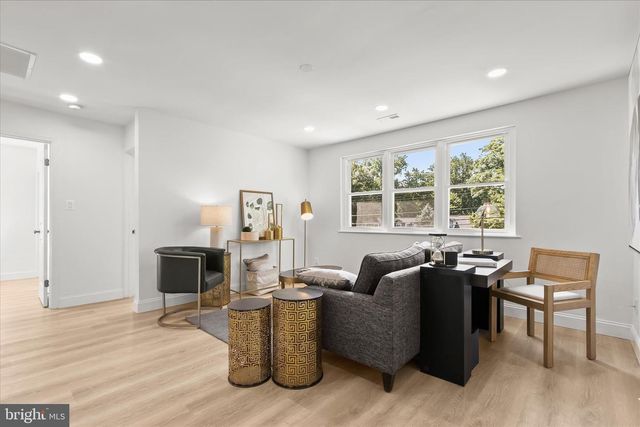 402 ELM AVE, Takoma Park, MD 20912