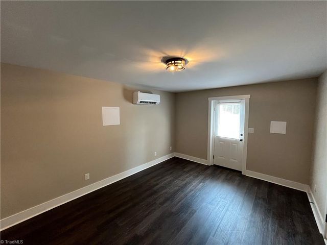1775 Ralee Drive, Winston-salem, NC 27103