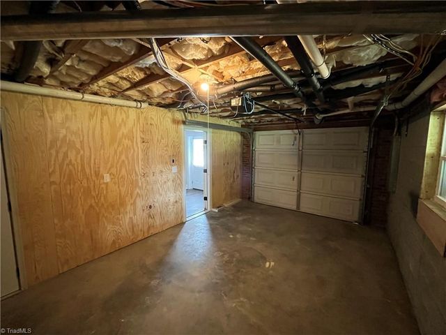 1775 Ralee Drive, Winston-salem, NC 27103