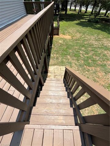 1775 Ralee Drive, Winston-salem, NC 27103