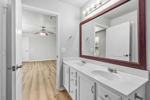 6736 Cornish Hen LN, Austin, TX 78747