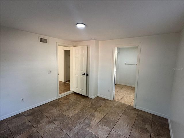 10935 N 14TH STREET, Tampa, FL 33612