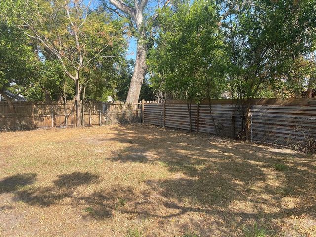 10935 N 14TH STREET, Tampa, FL 33612