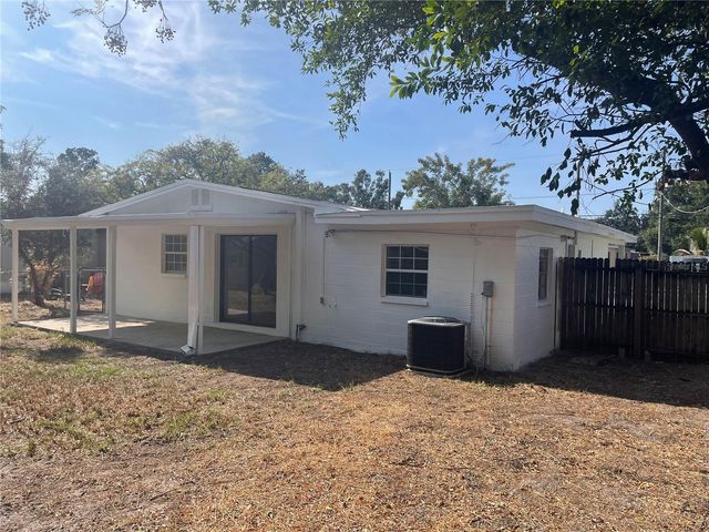 10935 N 14TH STREET, Tampa, FL 33612