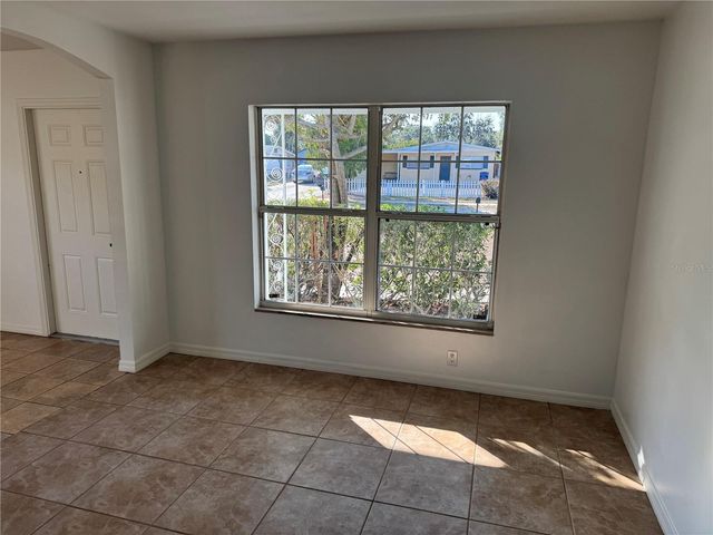 10935 N 14TH STREET, Tampa, FL 33612