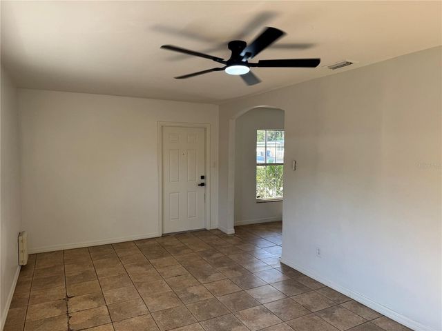 10935 N 14TH STREET, Tampa, FL 33612