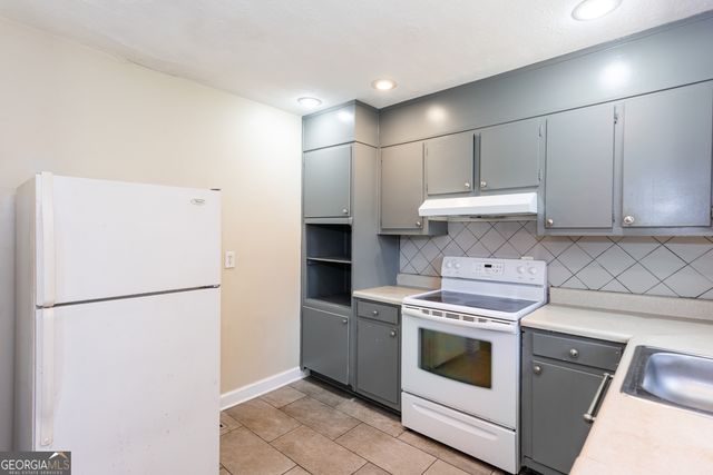 491 Oak Drive SE, Atlanta, GA 30354