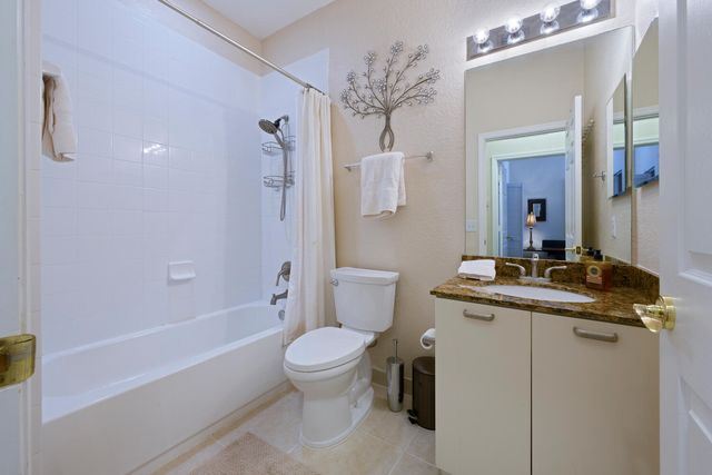 40 SE Sedona Circle 103, Stuart, FL 34994