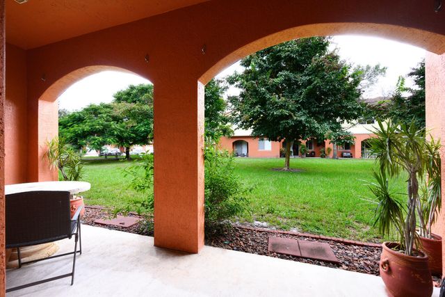 40 SE Sedona Circle 103, Stuart, FL 34994