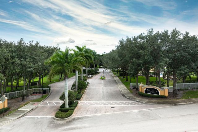 40 SE Sedona Circle 103, Stuart, FL 34994