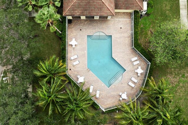 40 SE Sedona Circle 103, Stuart, FL 34994