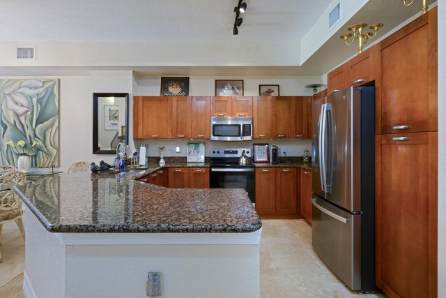40 SE Sedona Circle 103, Stuart, FL 34994