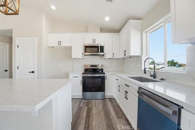 16135 Tawney Ridge Lane, Victorville, CA 92394