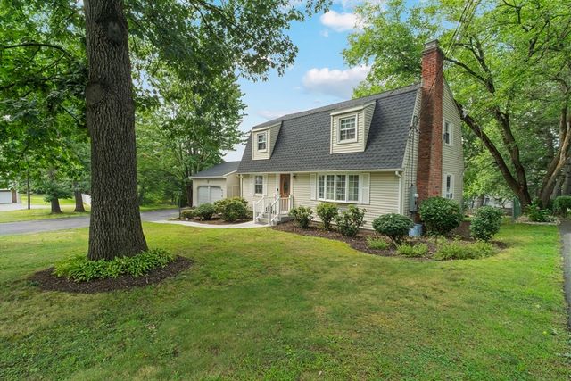 281 Newton Rd, Springfield, MA 01118