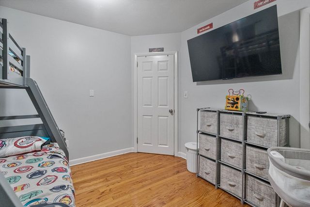281 Newton Rd, Springfield, MA 01118