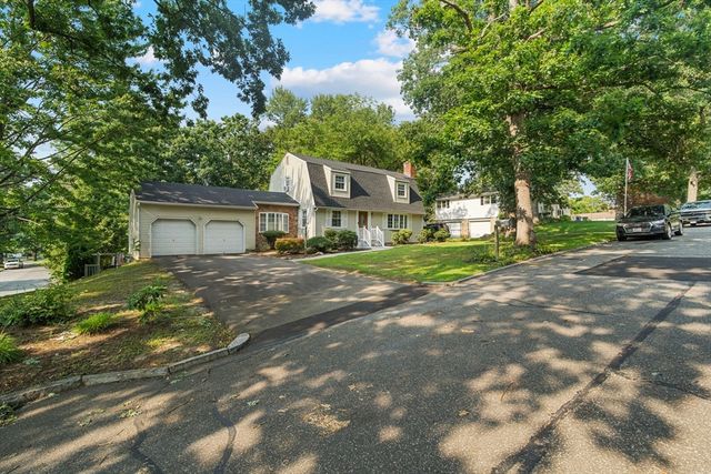 281 Newton Rd, Springfield, MA 01118